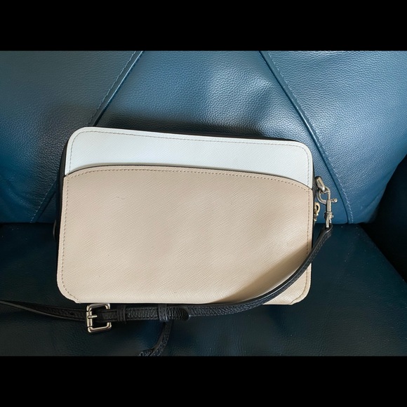 🎁Kate Spade Lauryn Colorblock Camera Bag - Picture 2 of 7